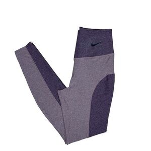 Nike Womens Sculpt Hyper Tight Fit High Rise Training Tights Size Small